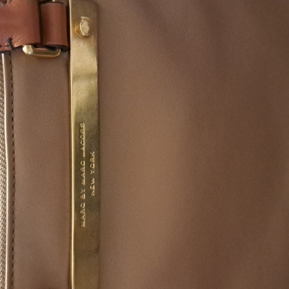 Marc by Marc Jacobs Goodbye Columbus leather satchel taupe & white TAKING OFFERS - Picture 5 of 16